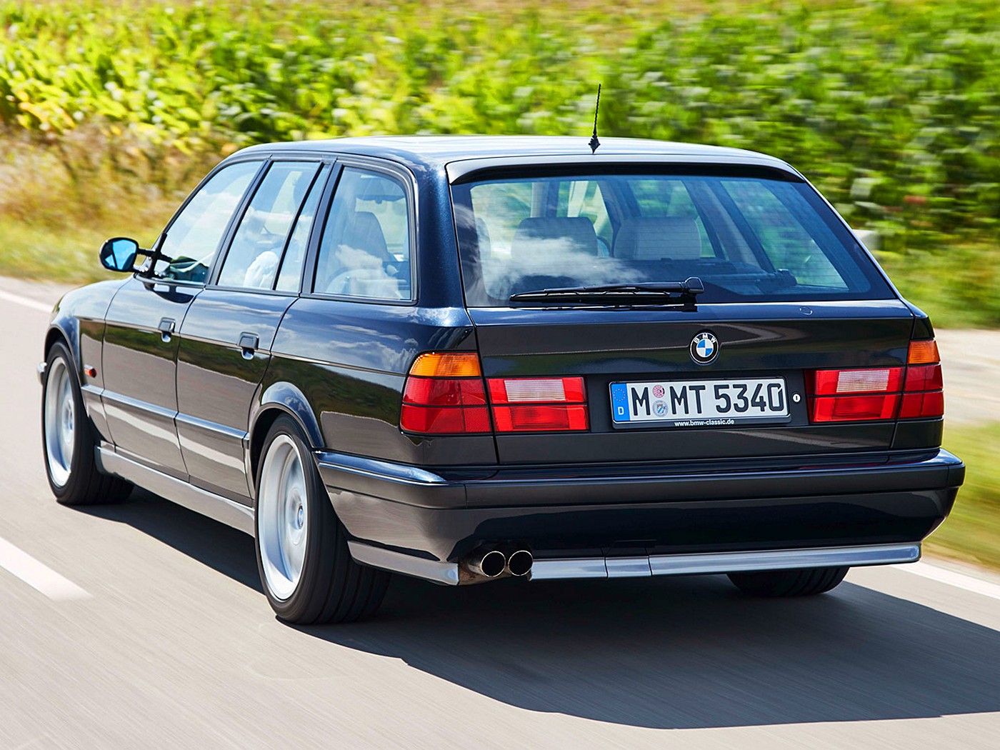 Name:  bmw_m5_touring_11.jpg
Views: 4195
Size:  336.7 KB