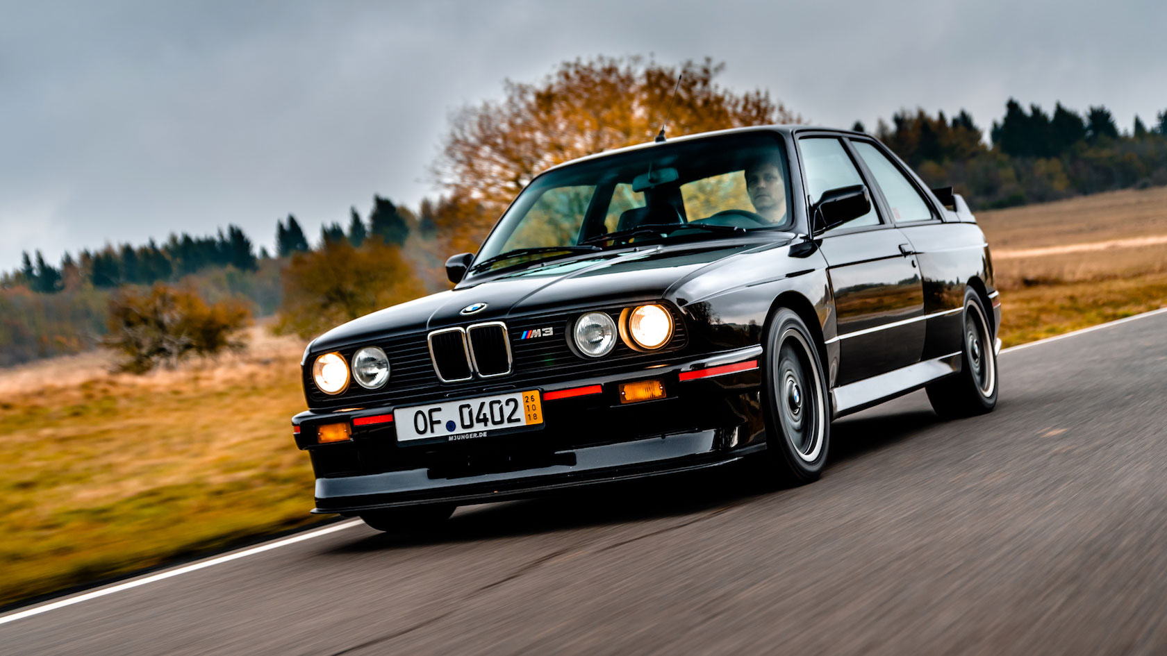 Name:  E30_M3_Sport_Evo_02.jpg
Views: 11835
Size:  237.0 KB