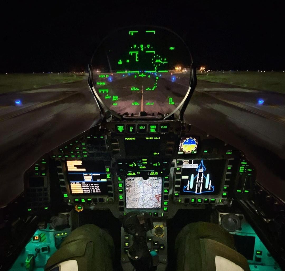 Name:  Eurofighter_Cockpit.jpg
Views: 2420
Size:  116.9 KB