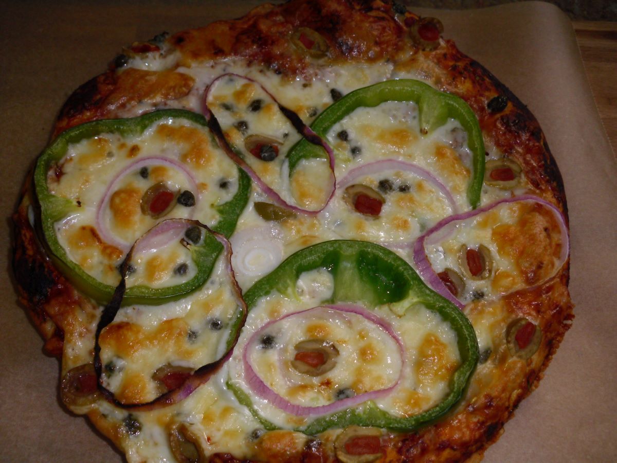 Name:  Pizza..JPG
Views: 120
Size:  154.0 KB