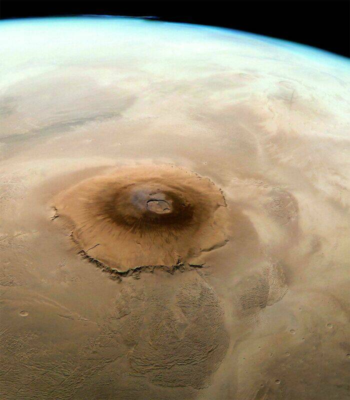 Name:  Olympus Mons 72000 feet high..jpg
Views: 1128
Size:  58.7 KB