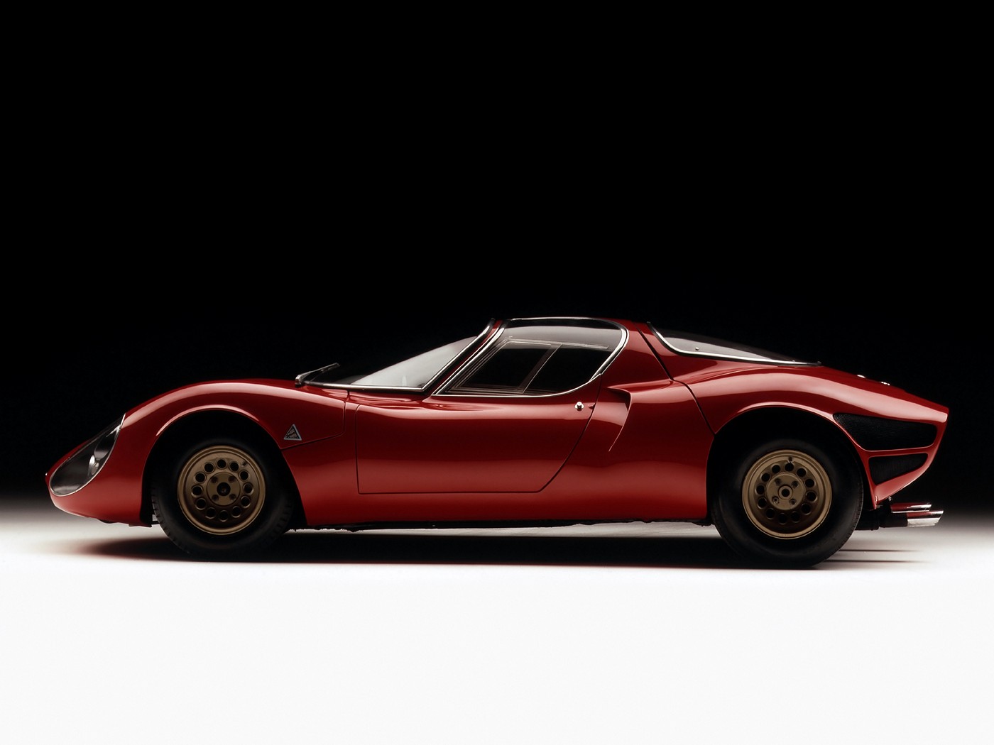 Name:  autowp.ru_alfa_romeo_tipo_33_stradale_prototipo_3.jpg
Views: 1855
Size:  111.0 KB