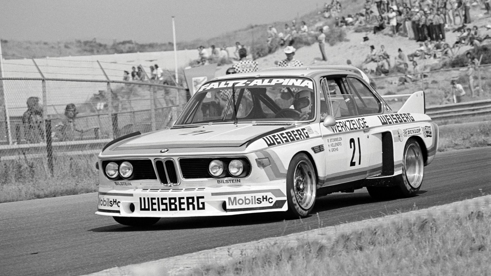 Name:  1975 30 CSL #21 Helmut Kelleners - Harald Grohs - Rolf Stommelen Zandvoort 1975 HD.jpg
Views: 5355
Size:  639.1 KB