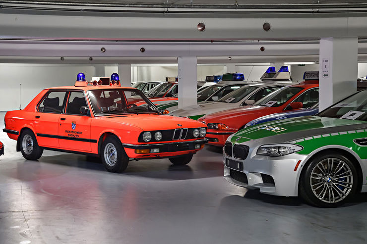 Name:  Einsatzfahrzeuge-BMW-Classic-Depot-fotoshowBig-3417cdd4-1003524.jpg
Views: 12288
Size:  79.8 KB