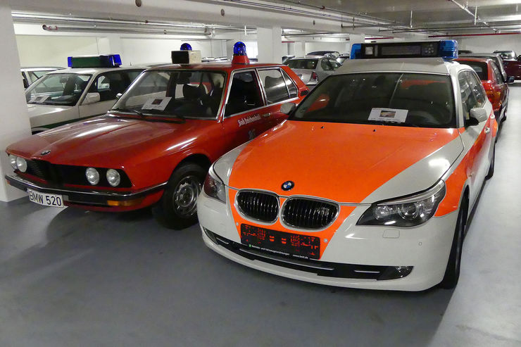 Name:  BMW-5er-E60-Notarzt-520-E12-Feuerwehr-fotoshowBig-5a429c56-1003541.jpg
Views: 12107
Size:  75.2 KB