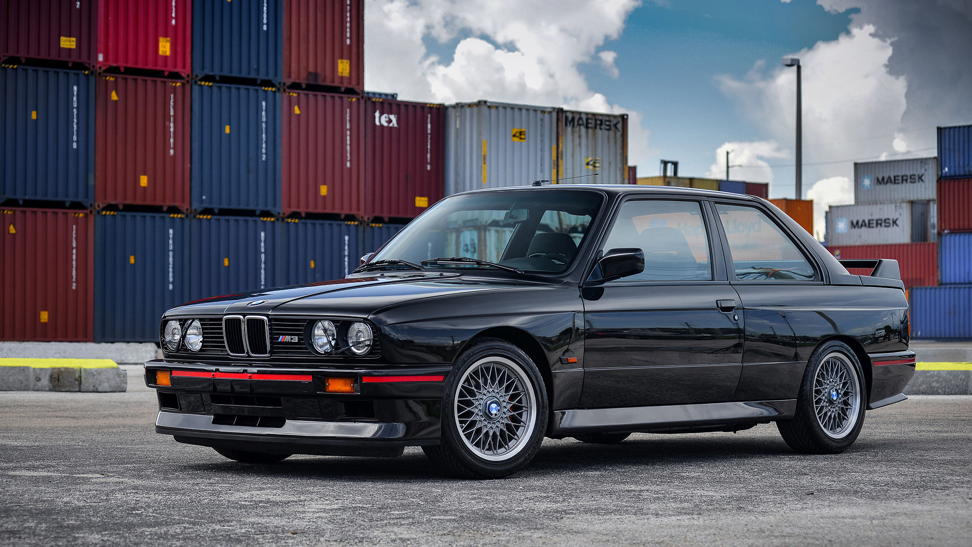 Name:  E30 M3 EVO.jpg
Views: 1426
Size:  583.8 KB