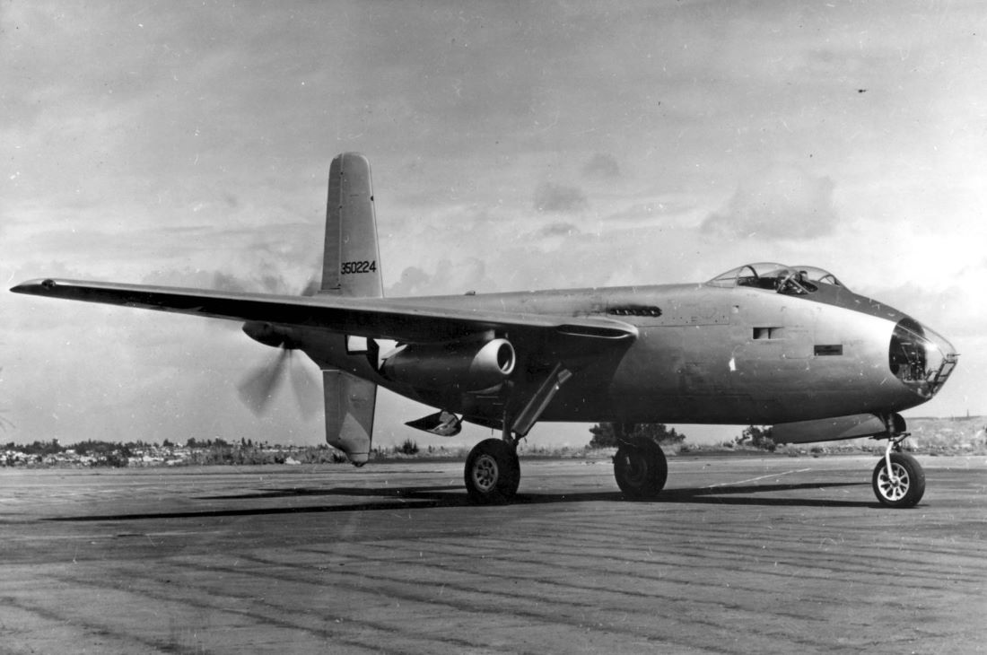 Name:  XB-42A with podded 19XB-2 jets.jpg
Views: 416
Size:  93.0 KB