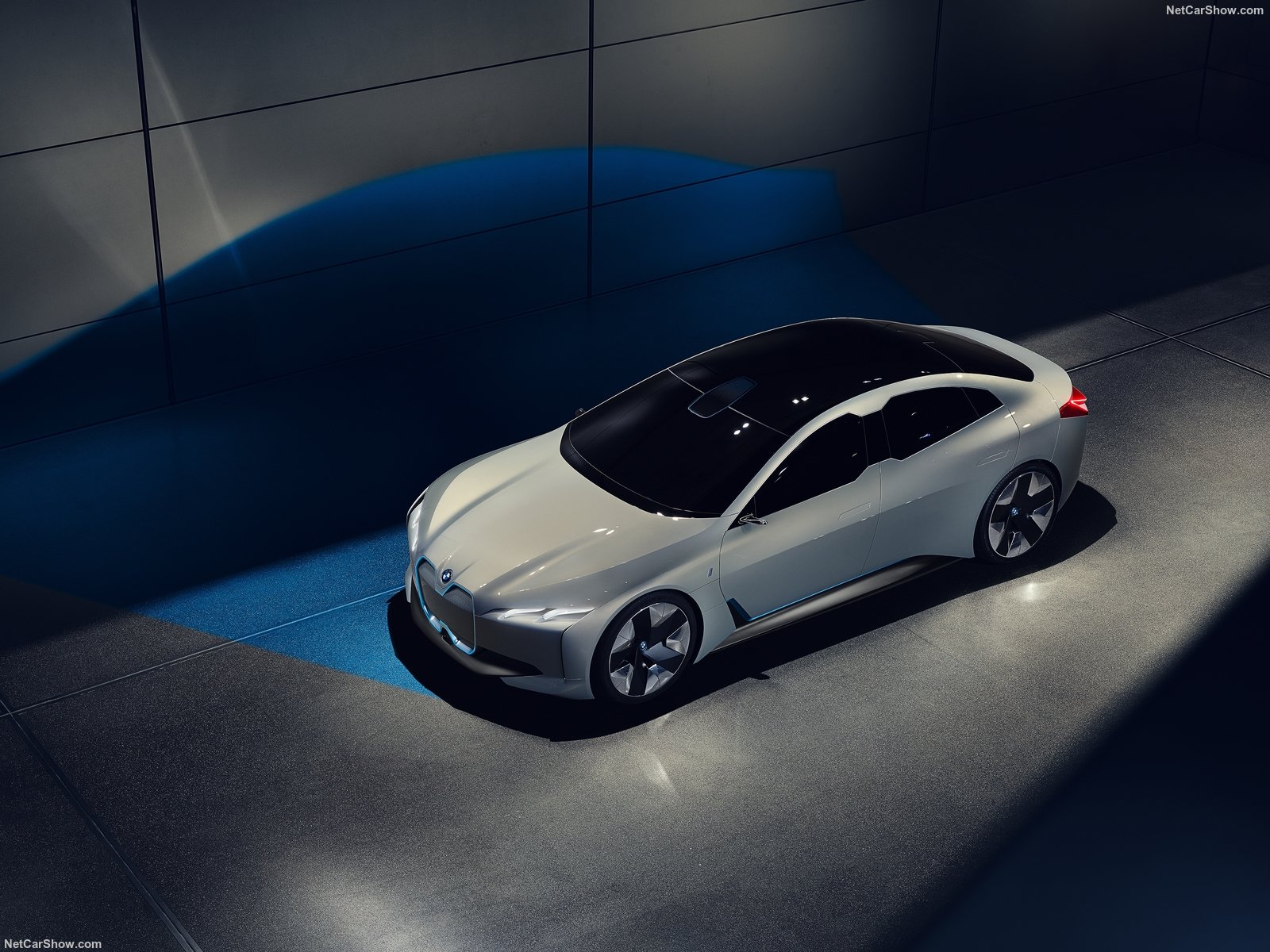 Name:  BMW-i_Vision_Dynamics_Concept-2017-1600-04.jpg
Views: 17176
Size:  290.4 KB