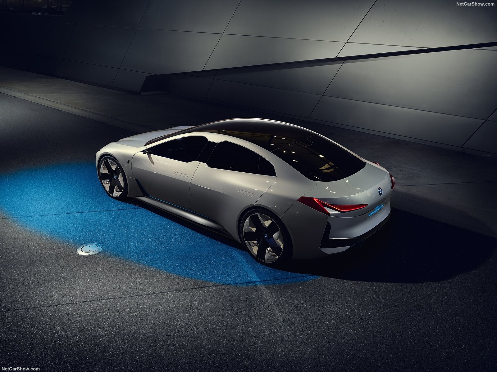 Name:  BMW-i_Vision_Dynamics_Concept-2017-1600-09.jpg
Views: 16880
Size:  345.7 KB