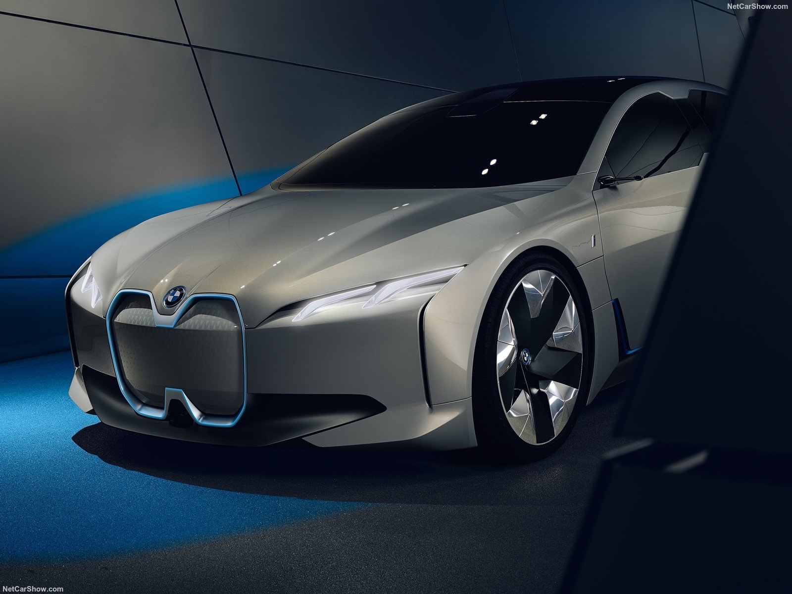 Name:  BMW-i_Vision_Dynamics_Concept-2017-1600-0f.jpg
Views: 16399
Size:  212.3 KB