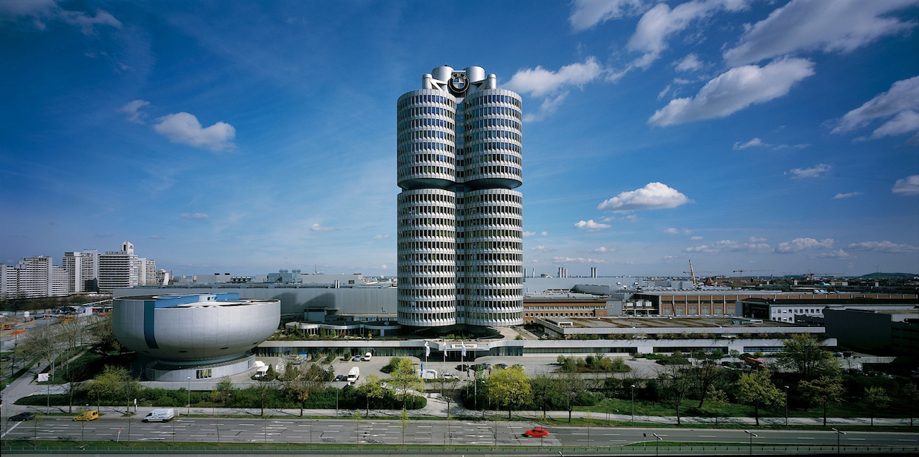 Name:  bmw-s-tower-and-museum-in-munich-celebrate-40-years-of-existence-63145_1.jpg
Views: 3687
Size:  1.00 MB